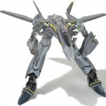 Bandai V2 VF-25 20